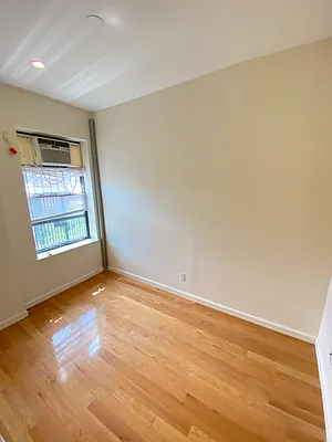 Rented by Level Group | media 8