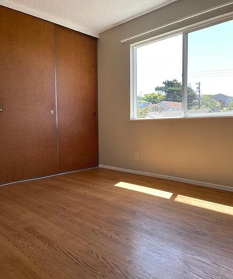 2612 San Luis St — Photo 7