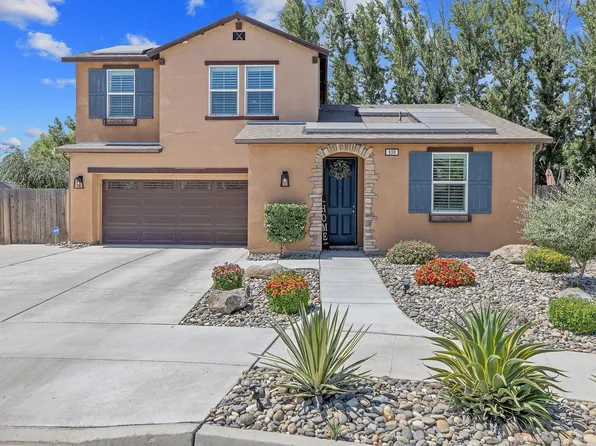 908 Tuscany Court, Lemoore, CA 93245