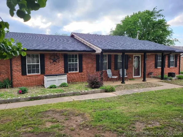 506 Garden Ln, McAlester, OK 74501