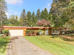 2925 Parkridge Dr, Ann Arbor, MI 48103