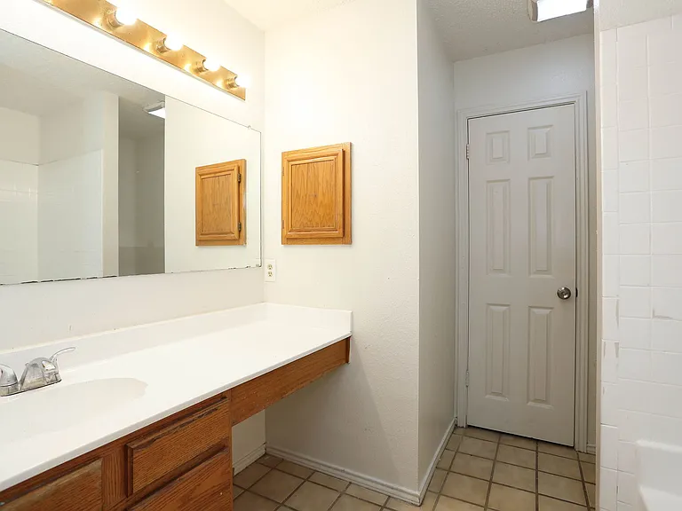 11009 Almond Park — Photo 21
