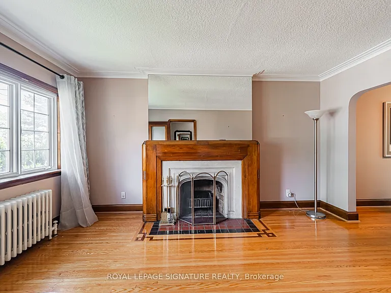 59 Parkview Hill Cres — Photo 8