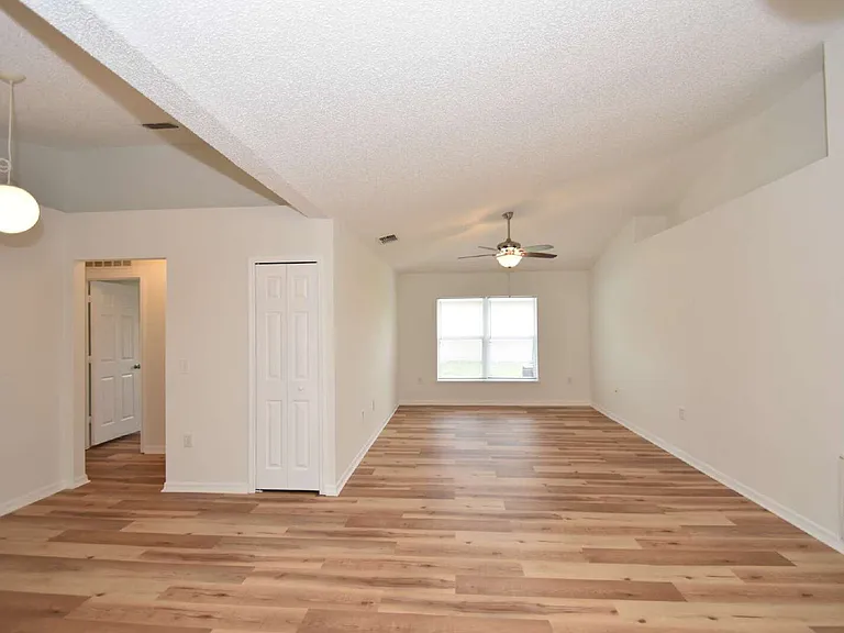 14 Ryley Ln — Photo 10