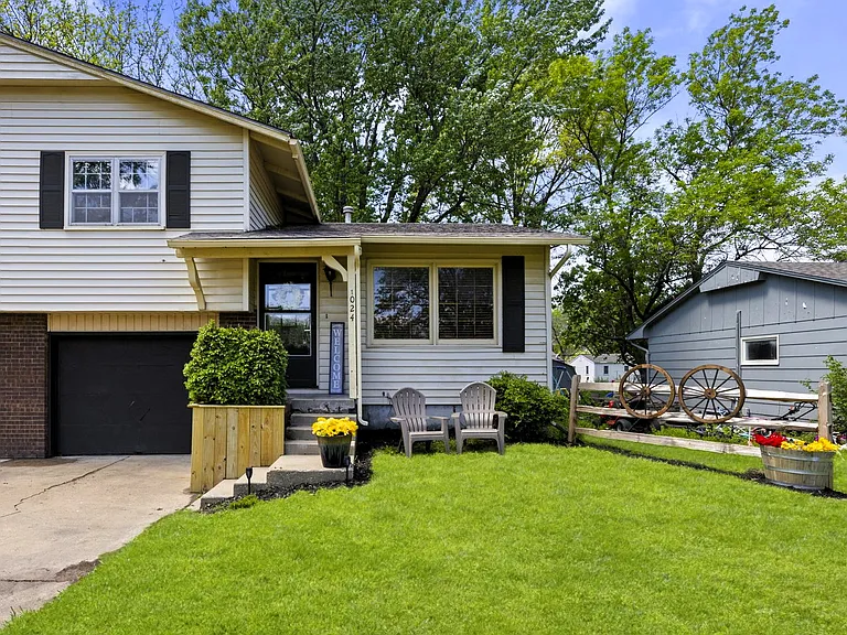 1024 S Ash St — Photo 36