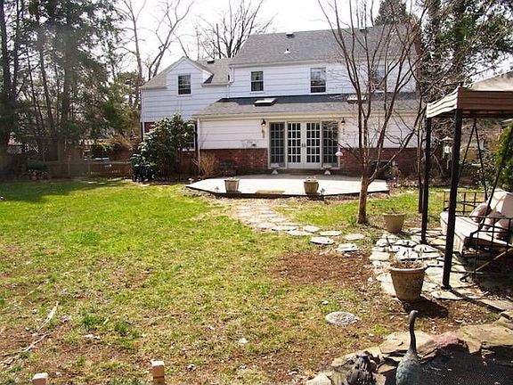 spacious backyard