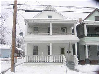 2nd image of 901 Emmett St