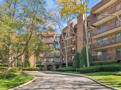 1125 Lake Cook Rd APT 509, Northbrook, IL, 60062
