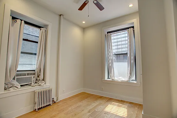 Rented by Corcoran | media 18