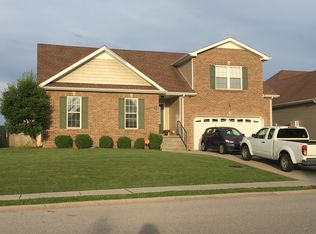 2897 Brewster Dr, Clarksville, TN 37042