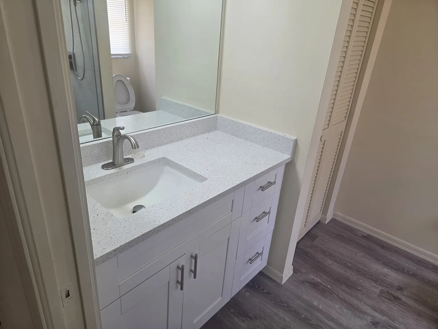 3 bed, 1602 sqft, $2,700 — Photo 4