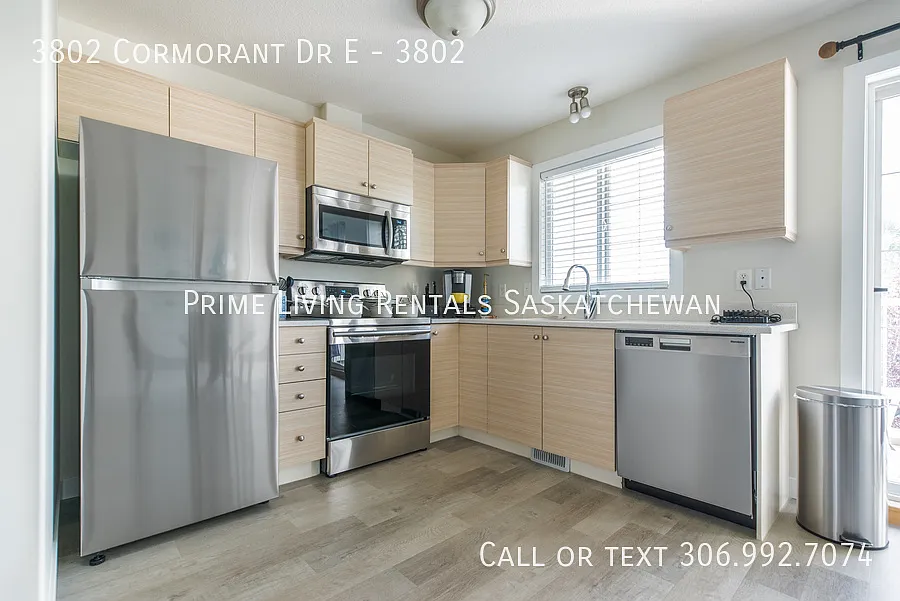 3 bed, 1.5 bath, 1050 sqft, $2,795 — Photo 3