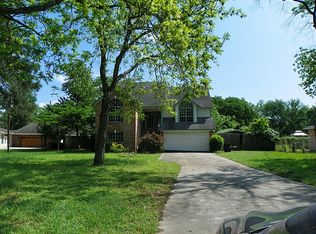 11618 Bourgeois Forest Dr, Houston, TX 77066