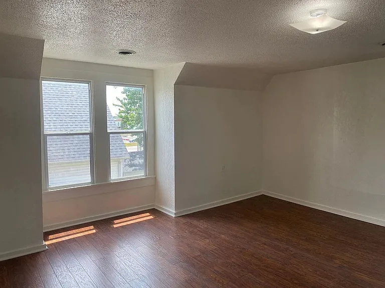 404 S Marion St — Photo 20