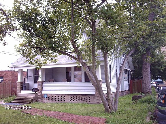 3rd image of 116 1/2 E Cuyahoga Falls Ave