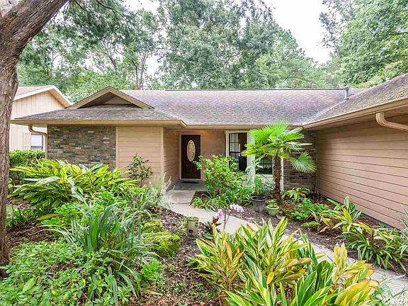 2nd image of 6036 NW 44th Pl