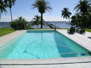 208 NE Alice St, Jensen Beach, FL 34957