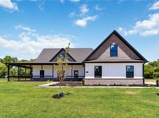 1804 Strong Ave, Pea Ridge, AR 72751