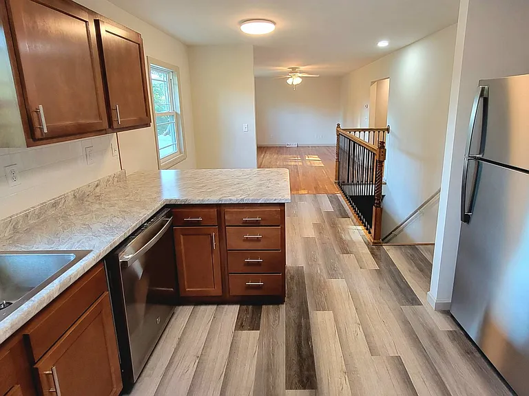 209 Wayland St — Photo 3