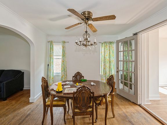 4th image of 1624 N Oak Park Ave