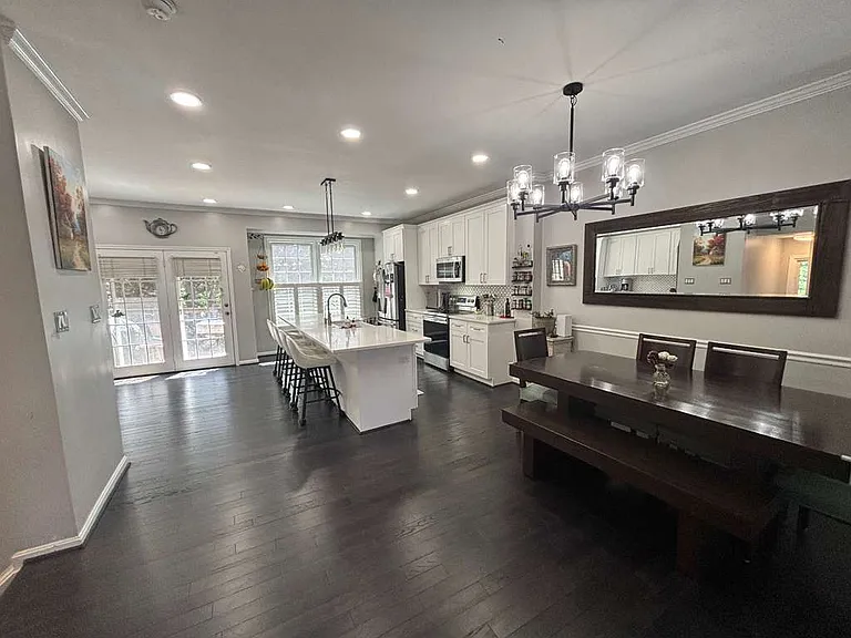 5601 Brookland Ct — Photo 7