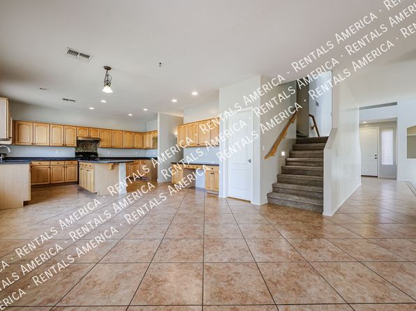 1155 E Winchester Pl