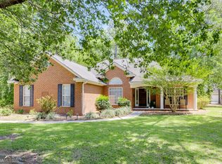 20 Churchill Ct, Richmond Hill, GA 31324