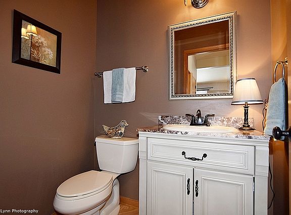 5th image of 101 Gorham Ct