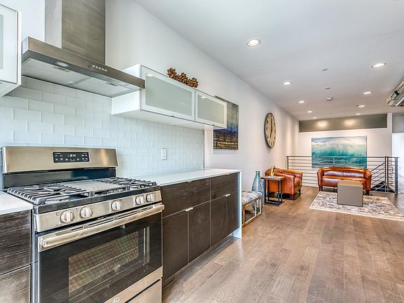 4th image of 541 W Oxford St #4
