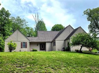 103 Estate Dr, Chester, IL 62233