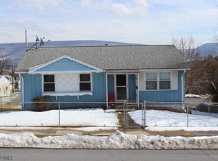 420 N 9th Ave, Altoona, PA 16601