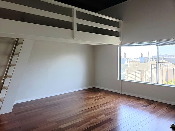 4th image of 3049 Sacramento St APT 8