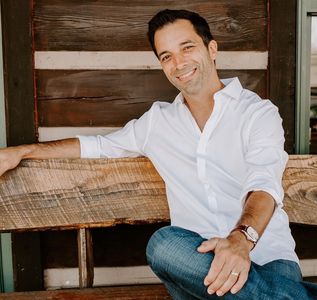 Derek Tye