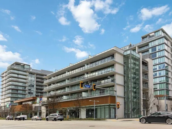 6699 River Rd #401, Richmond, BC V7C 0E6