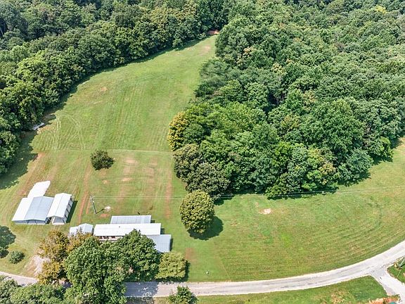 5th image of 397 NE Star Point Rd