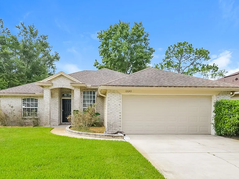 12640 Ashmore Green Dr S — Photo 1