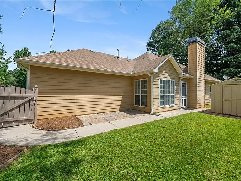 6375 Seymour Pl NW — Photo 32
