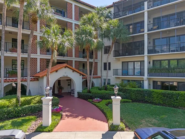 100 S Interlachen Ave APT 204D, Winter Park, FL 32789
