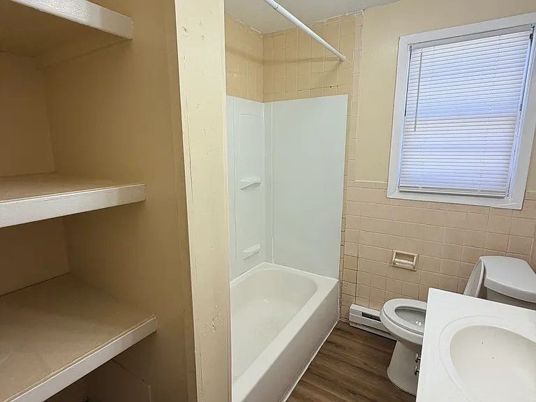 75 Fairview Ave #1-0 — Photo 8