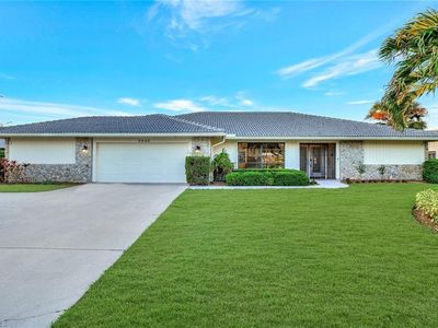 2460 Kings Lake Blvd, Naples, FL, 34112