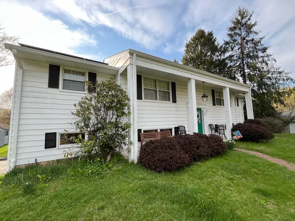 3106 Hearthstone Rd, Ellicott City, MD 21042