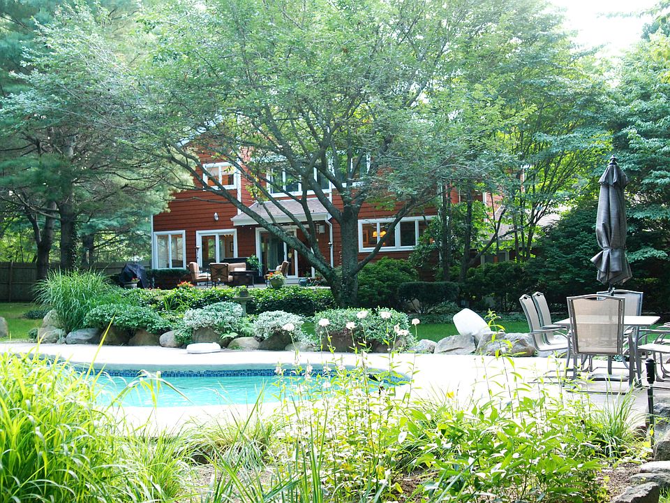 1st image of 130 Adirondack Dr