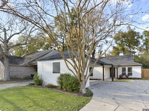 16363 Crepemyrtle Dr, Baton Rouge, LA 70817