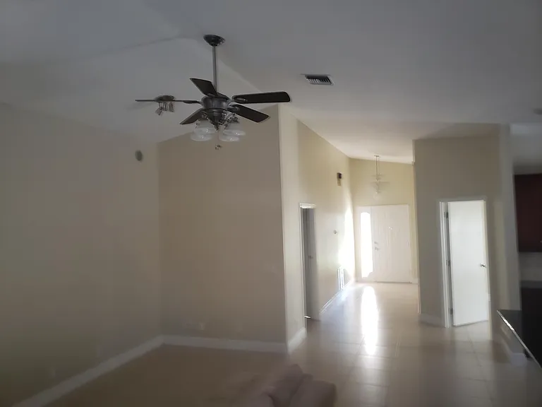 1448 Waterway Cove Dr — Photo 4