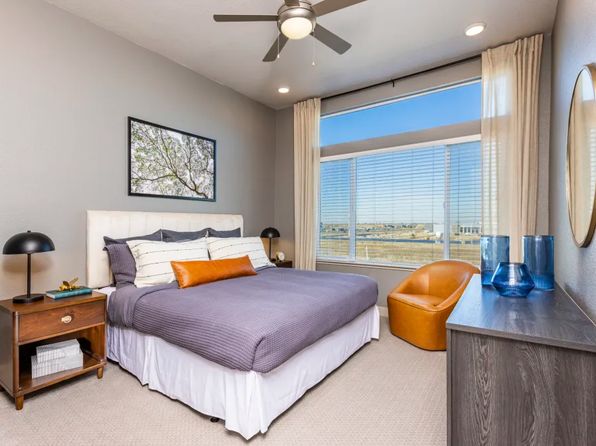 3761 E Commerce Way #150624806