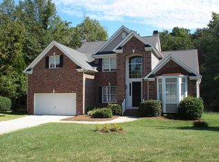 9 Avonlea Ct, Durham, NC 27713