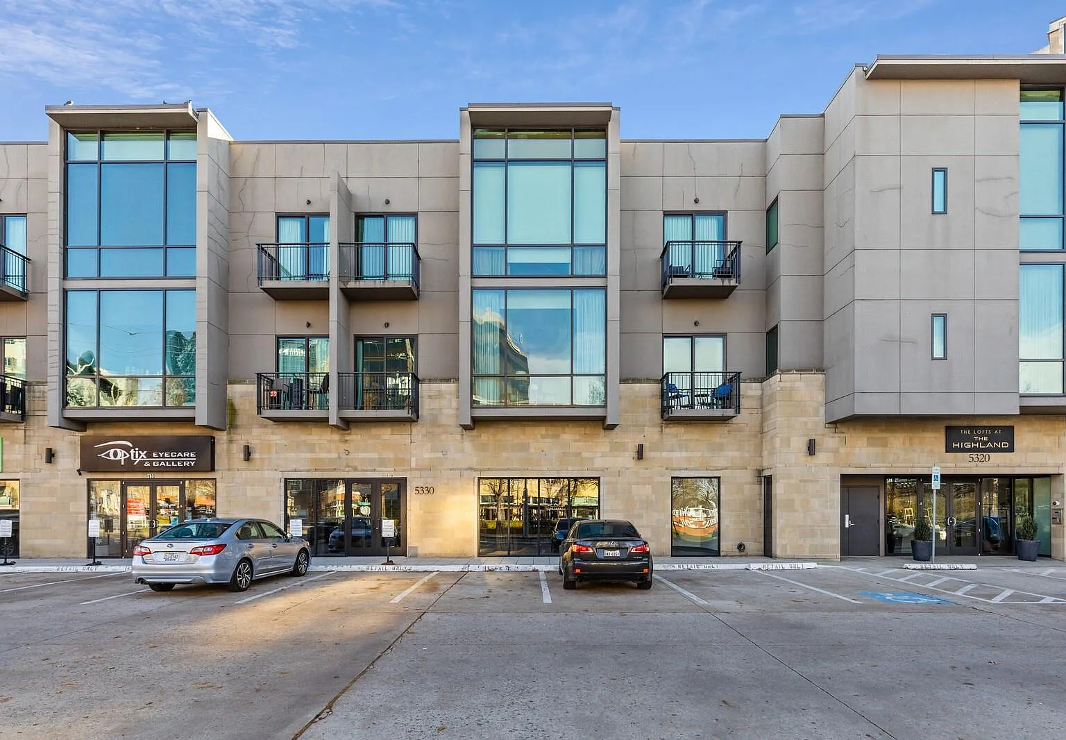1 bed, 1083 sqft, $2,650 — Photo 3