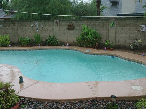 5th image of 1427 E Dava Dr