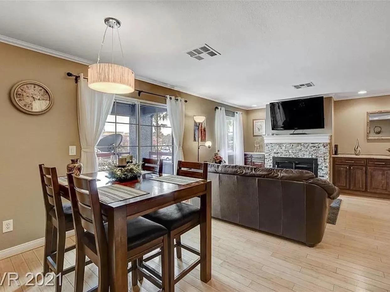 8600 W Charleston Blvd — Photo 4