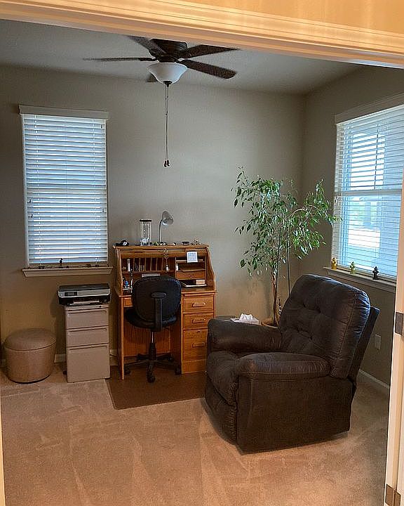 1st image of 121 Keetly Dr